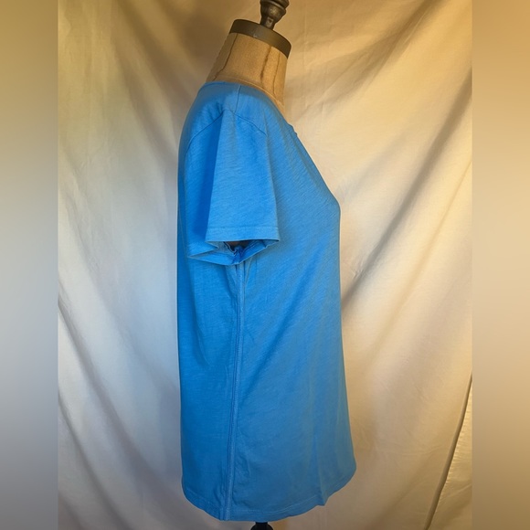 EUC ATHLETA size Medium vibrant blue short sleeve tee - Picture 2 of 10